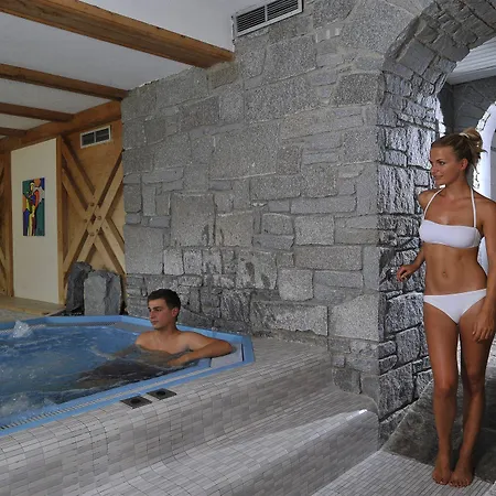 Otel Serles 4*