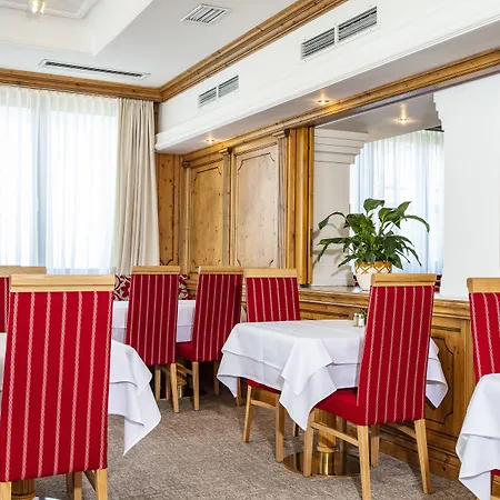 Hotel Serles