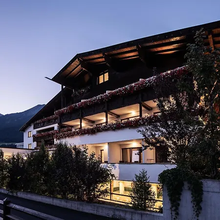 Serles Hotel 4*