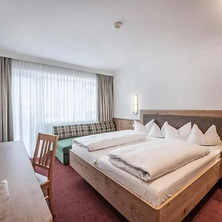 Serles Otel 4*