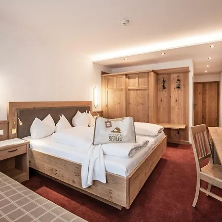 Hotel Serles