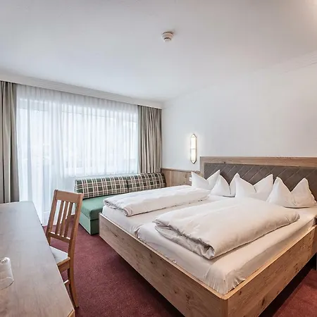 Serles Hotel 4*